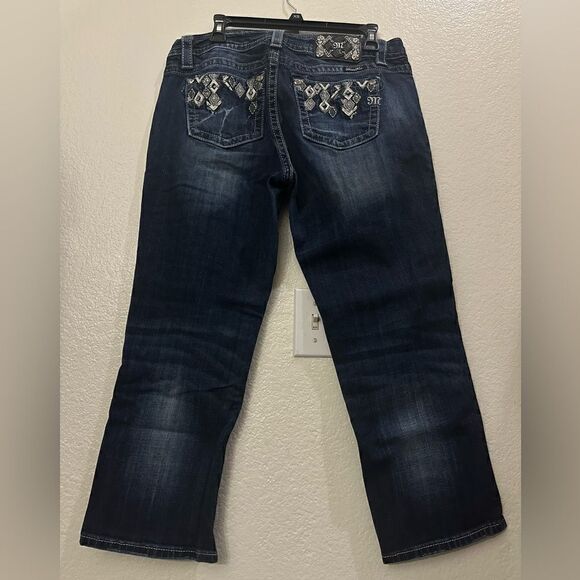 Miss Me Jeans size 30 Curly Crop - Picture 3 of 8